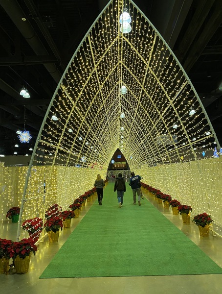 Glow Hartford illuminates Convention Center through Dec. 23 DE-Glow-Hartford.jpg