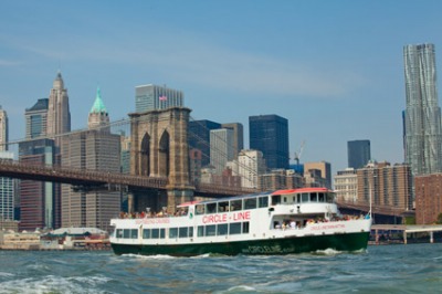 I happen to like New York in the spring circle_line_barrow_00402.jpg