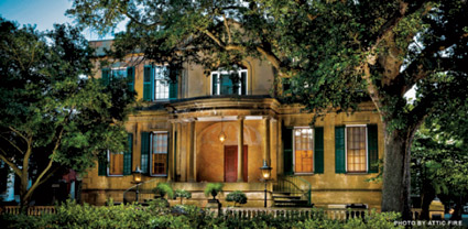 Savannah - a traveler samples the genteel South savannahprime.jpg